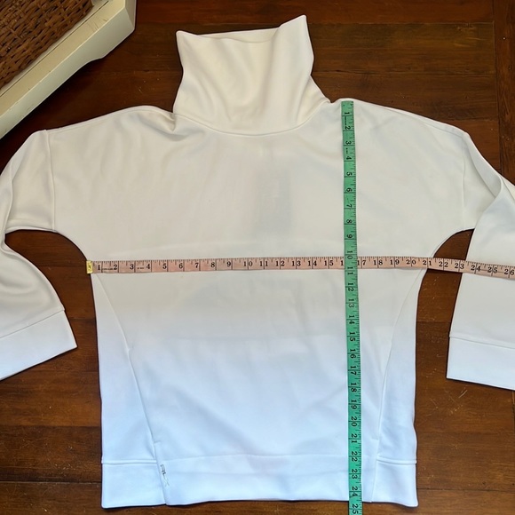 NWT RLX Ralph Lauren Golf White Funnel Neck Pullover with Bell Sleeves - Picture 6 of 12